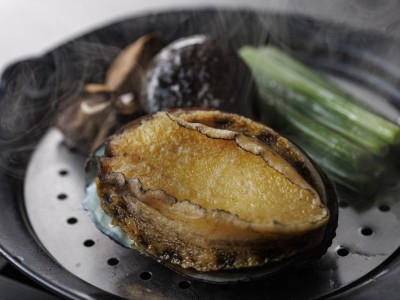 【特別会席】2025年冬　鮑酒蒸し