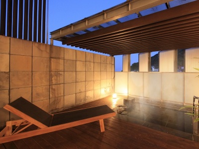 【温泉露天風呂】