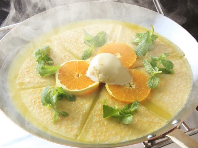 【クレープシュゼット】（一例）