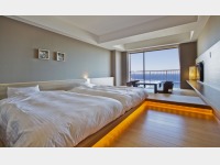 �WF���_���a�m���i���j