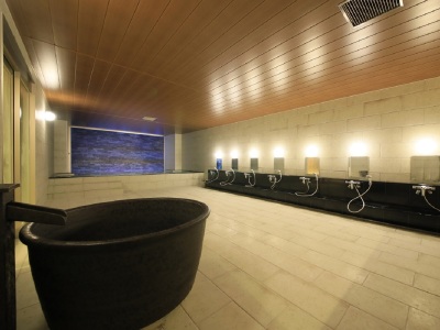 【温泉大浴場】幻想的空間の大浴場