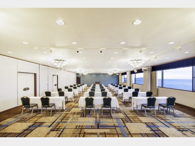 コンベンションホール