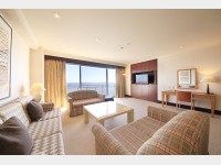 �m���X�C�[�g