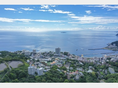 熱海市を一望
