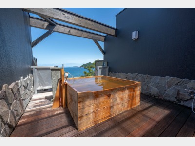 展望貸切露天風呂『空』木曽檜浴槽