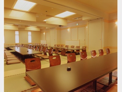 宴会場『いろは』60名収容