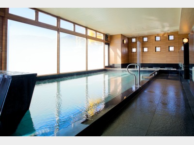 大浴場「トレヴィ」