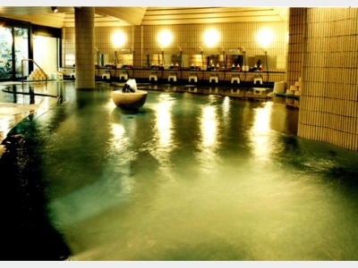 男性用大浴場（するが）