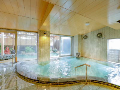 女性庭園風呂内湯