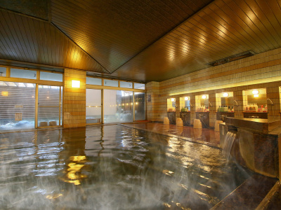 女性大浴場内湯