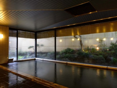 温泉大浴場「健身湯」