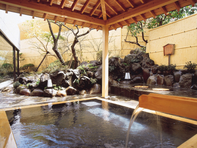 露天風呂（木風呂）