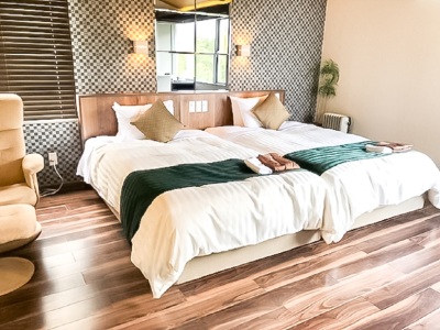 スーペリアツイン～シモンズ製ベッド