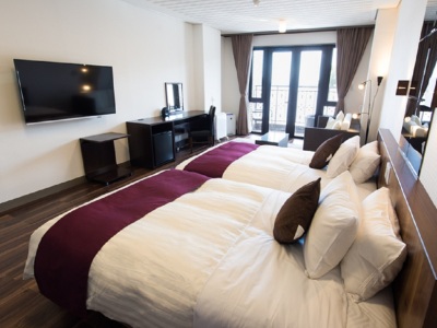 ツインデラックス（客室露天風呂付）～シモンズベッド採用～