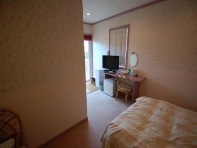 海側ダブルルーム（202号室）