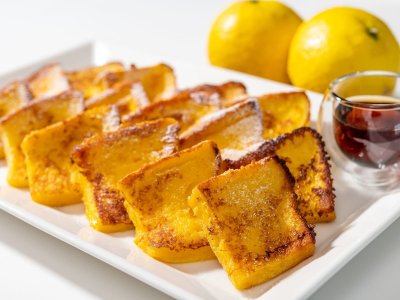 朝食ビュッフェ　ニューサマーオレンジのフレンチトースト