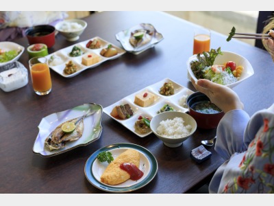 朝食バイキングイメージ