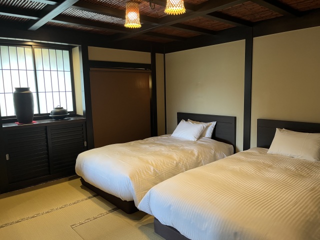 花のおもてなし　南楽 下賀茂亭　客室一例（シモンズベッド）　