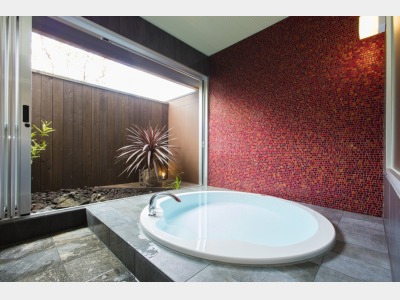 貸切半露天風呂B（有料）