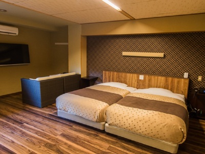 スイートルーム（ツインベッド）