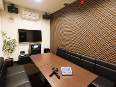 カラオケルーム（有料）