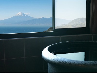 客室露天風呂からの富士山