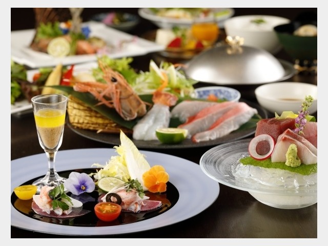 夕食イメージ(駿河湾の幸とこだわり地野菜の和風創作料理)