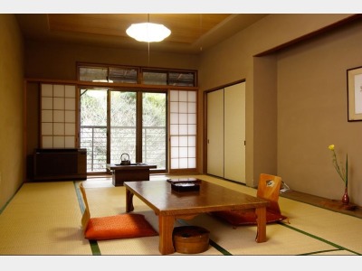 本館　和室10畳