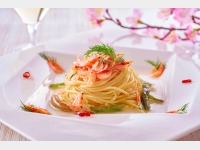 �y3��1���`5��31���z�t�����t�F�A�C���[�W�i���C�V�Ə{�̎R�؂̃p�X�^�j