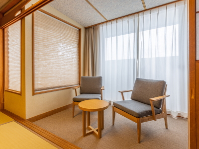 温泉露天風呂付最上階和室特別室／最上階に位置する広々とした客室