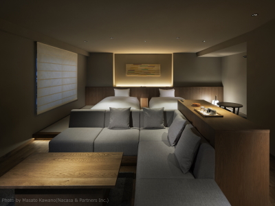 【新客室】デザイナーズツイン／大きなソファでゆっくりとお過ごしいただけます