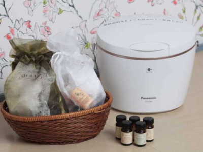 【女性大浴場　美顔器】