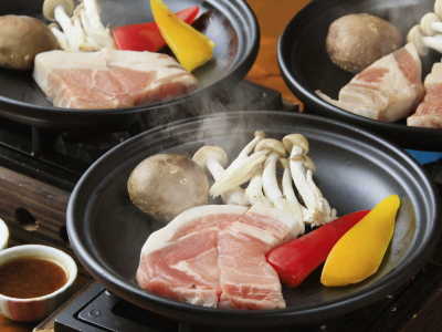 豚肉の陶板焼き　※一例