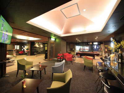 【徒歩2分/姉妹館】BARラウンジ（無料）