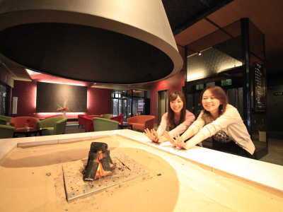 【徒歩2分/姉妹館】IRORI温泉足湯