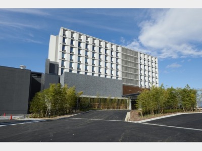HOTEL CLAD̊O