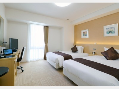 客室一例　ユニバーサルルーム（バリアフリー）