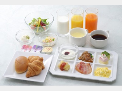 朝食