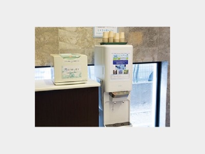 1階　ミネラルウォーターサーバー