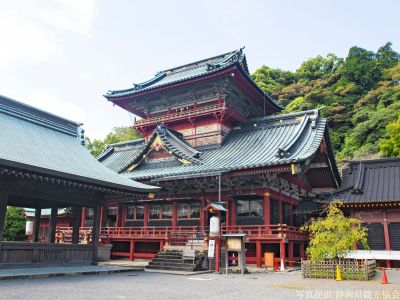 【観光スポット】静岡浅間神社（徒歩20分）