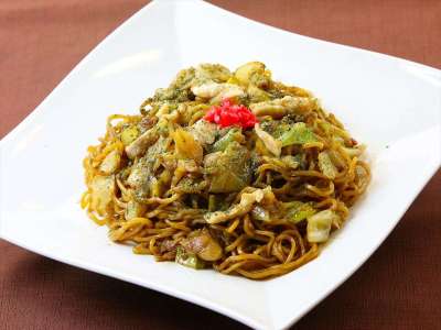 朝食一例（富士宮焼きそば）