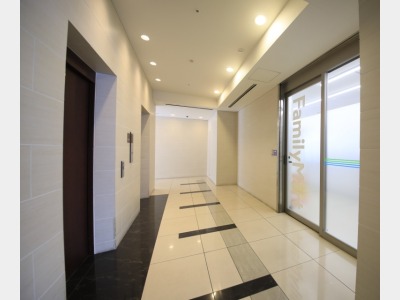 コンビニへのアクセスも抜群♪