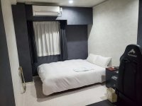 e�X�|�[�c�Z�~�_�u�����[��