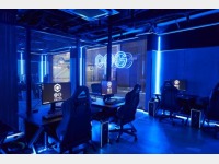 �Q�[�~���O�X�y�[�X