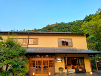 �y�O�ρz�n�Ɩ���27�N�̗��j�̏h�F�q�^���� �^���قւ悤����