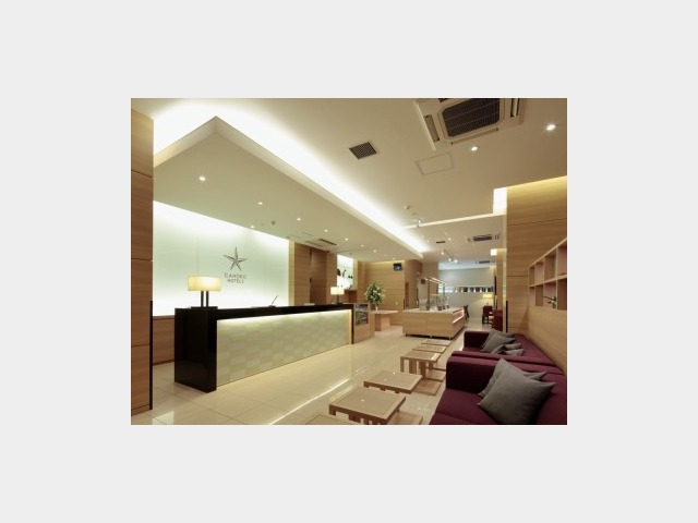 カンデオホテルズ静岡島田 フロント・ロビー