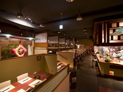 レストラン（四季彩ダイニング美厨）