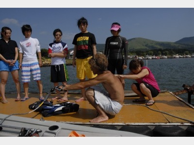 水上スキースクール（ウエイクボード）