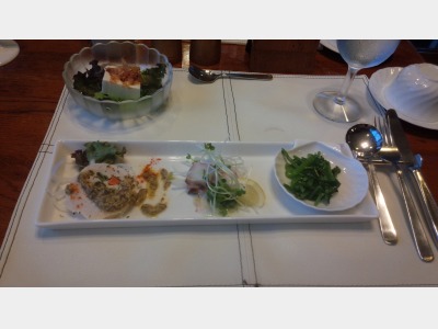 夕食イメージ（前菜3品の盛り合わせ）