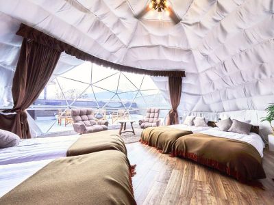 【デラックスルーム】6mのデラックステント。